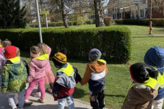 Utrinki meseca aprila